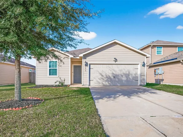 995 Lake View Cir W, Brookshire, TX 77423