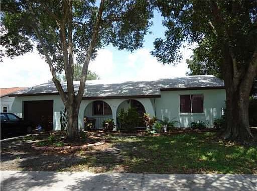 1st image of 8125 Candlewoode Dr
