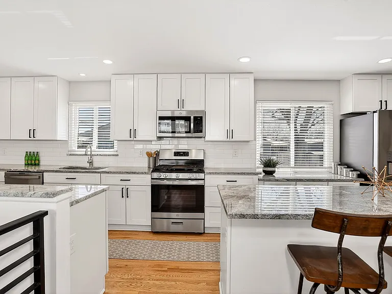 5456 E Atlantic Pl — Photo 11