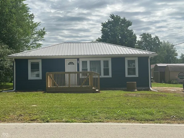 6795 N Maple St, Freetown, IN 47235