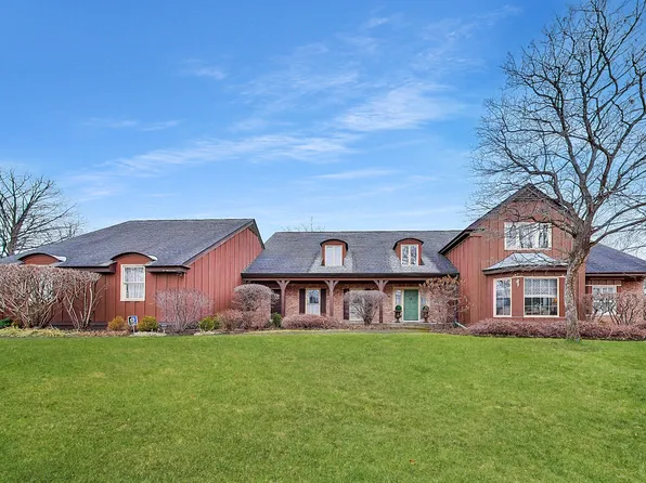 1135 Buttonwood Ln, Northbrook, IL 60062