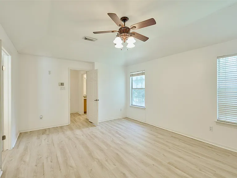 188 N Golden Arrow Cir — Photo 22