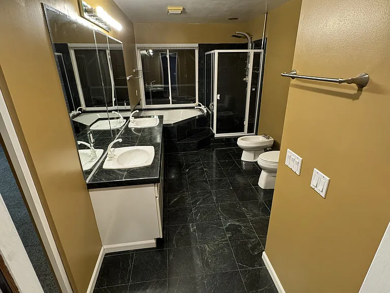 13603 SE 55th Pl — Photo 20