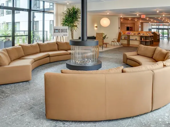 130 Clarke Avenue image 7 of 15