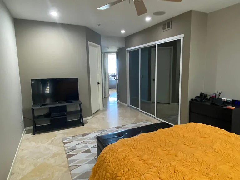 2414 Front St #3X — Photo 17