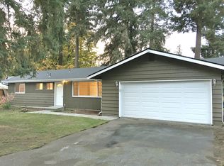 20219 76th Pl NE, Kenmore, WA 98028
