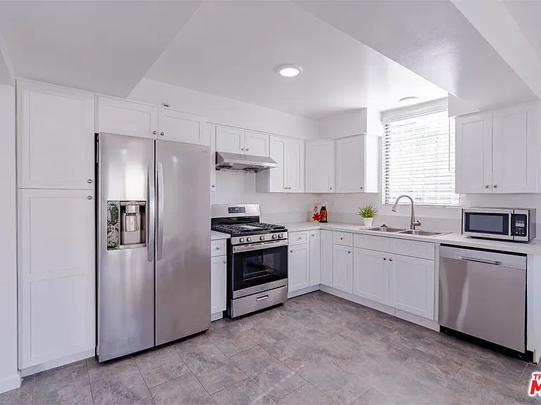 1017 S Bedford St #2 — Photo 3
