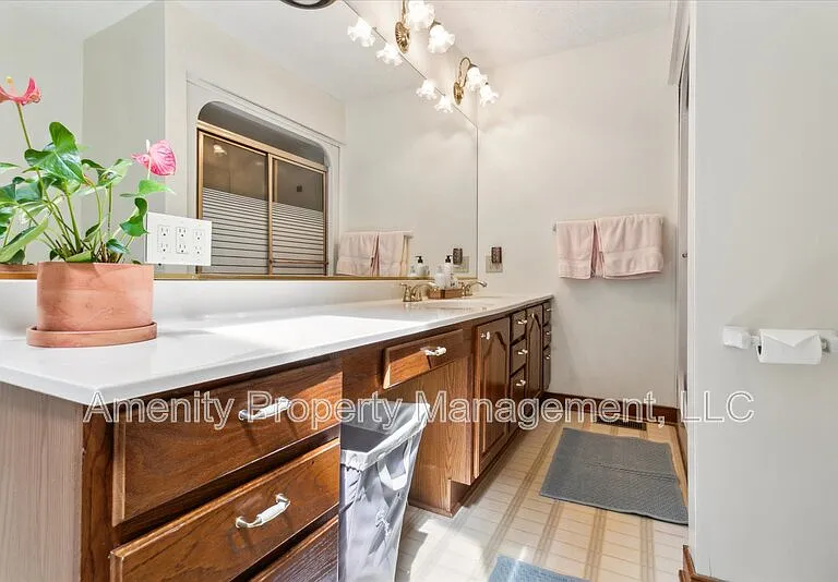 5974 Ladysmeade Ln — Photo 41
