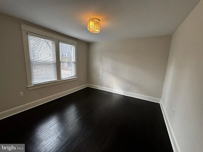 513 Whittier St NW — Photo 26