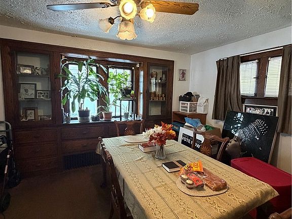 5th image of 378 Wildwood Ave