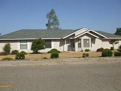 18828 Madrone Rd photo 1