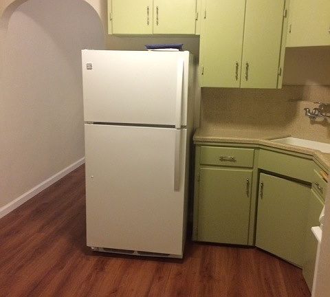 3rd image of 150 Canfield Ave APT 3