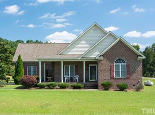 2233 Matthews Rd, Clayton, NC 27520