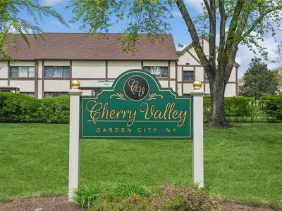 125 15th Street #D`1, Garden City, NY, 11530