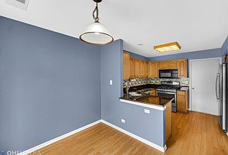 5th image of 167 Castlewood Ct Unit 167