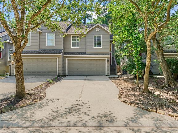 3rd image of 111 N Villa Oaks Dr