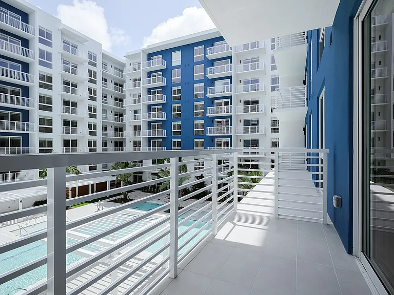 Blu Aventura — Photo 1