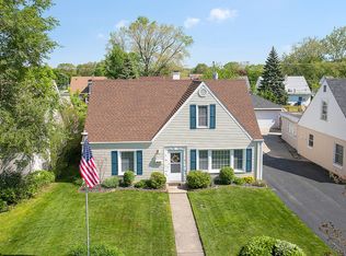 4212 W 99th Pl, Oak Lawn, IL 60453