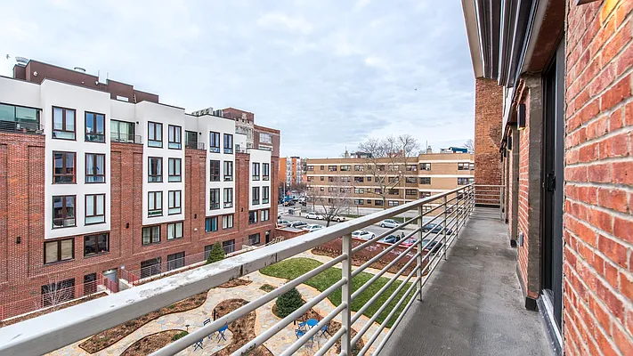 Rented by Nooklyn NYC LLC | media 11