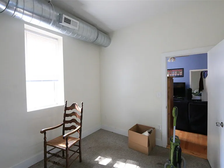205 Highland Ave #1 — Photo 3