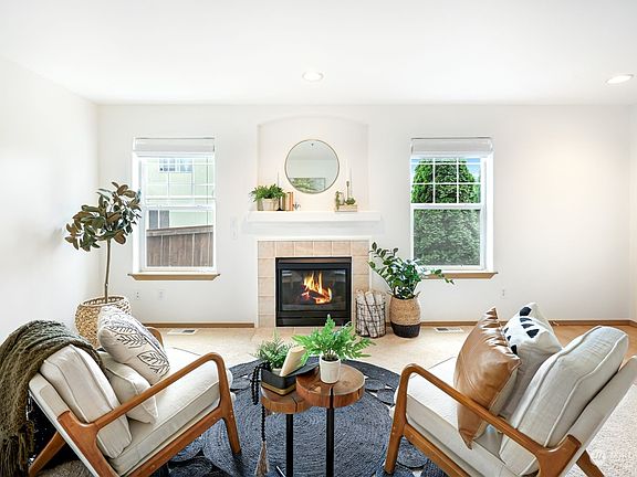 3rd image of 119 91st Avenue SE #C3