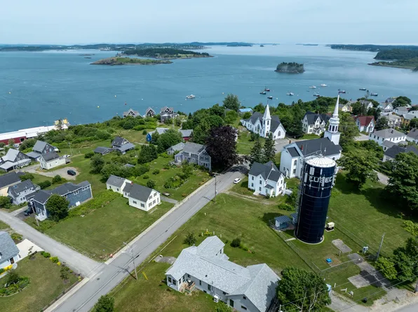 49 Main Street, Lubec, ME 04652