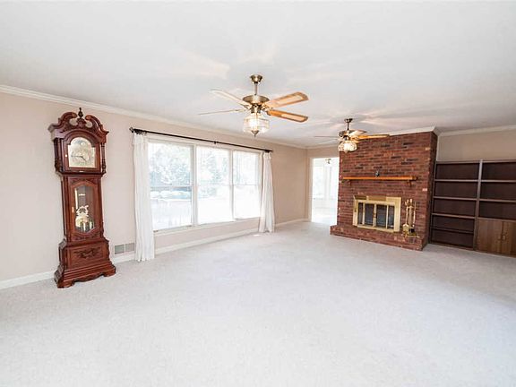 5th image of 109 Westmeath Dr