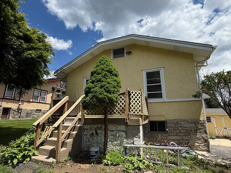 302 Shadeland Ave — Photo 28