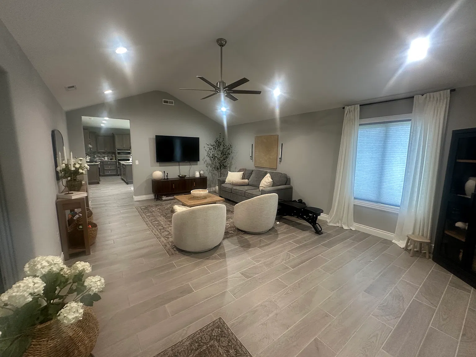 306 Forest St — Photo 4