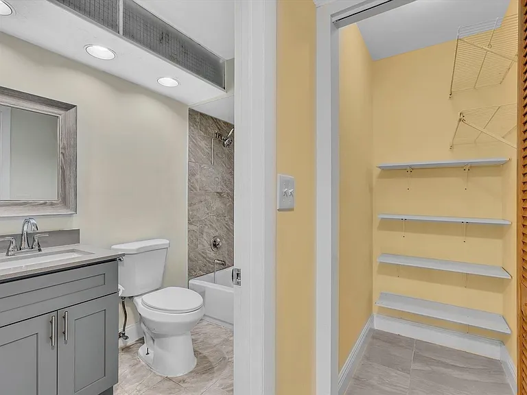 470 NW 20th St #3020 — Photo 26
