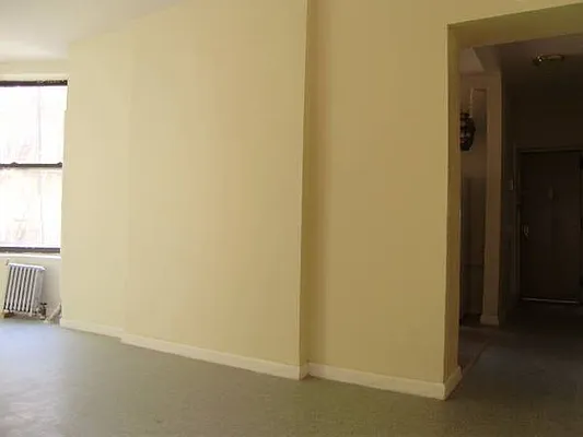 Rented by Mauro Bros Real Estate Services LLC | media 9