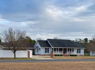 417 Beulah Church Rd, Lumberton, NC 28358