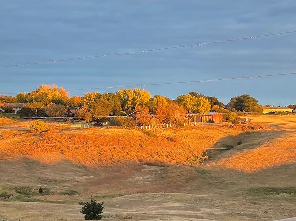 2130 Brookstone Loop, Pierre, SD 57501