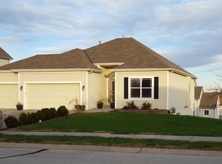 615 Seaton Blvd, Raymore, MO 64083