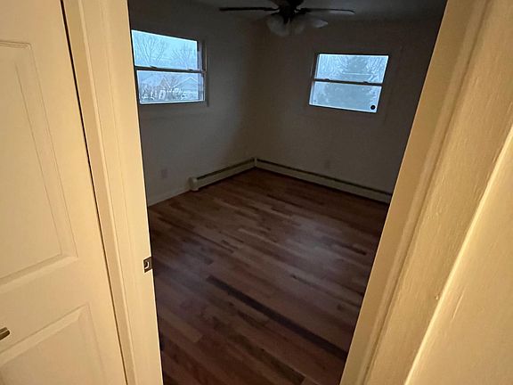 4th image of 118 Highland Ave