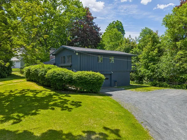1 Read Rd, Hanover, NH 03755