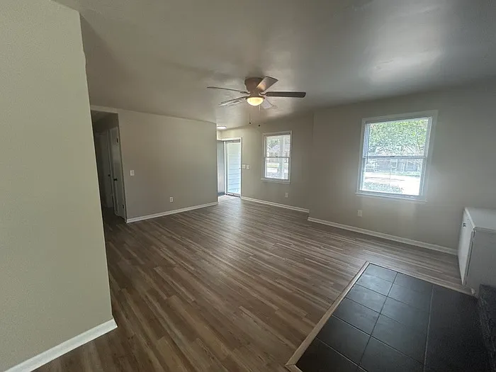 19 Woodpond Ct — Photo 2