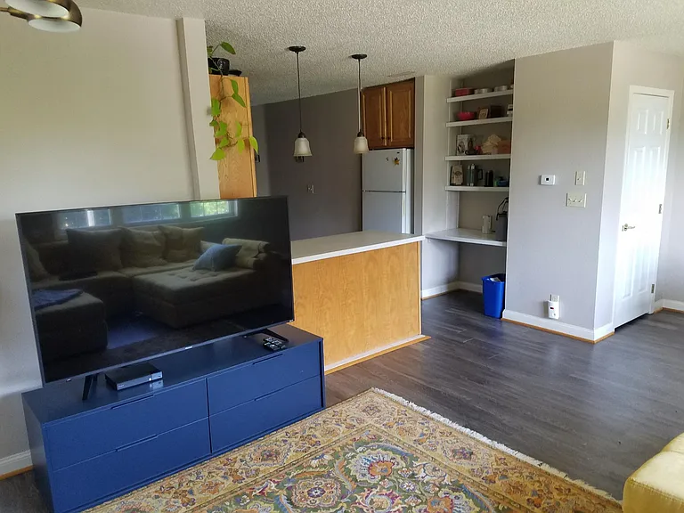 705 Clark Ave #8 — Photo 16