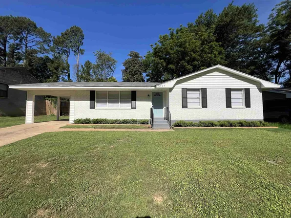 3707 Vanderwood Dr, Memphis, TN 38128
