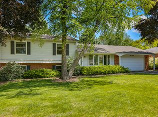 2N345 Amy Ave, Glen Ellyn, IL 60137