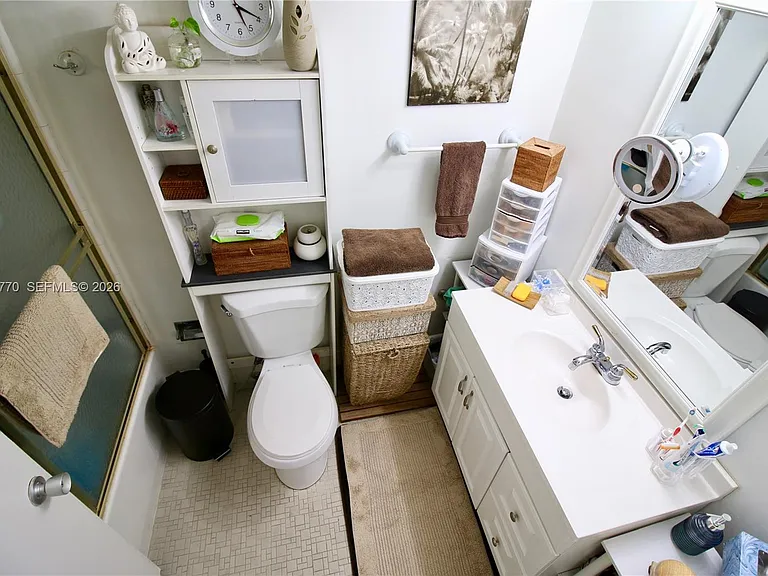 900 Bay Dr #215 — Photo 16
