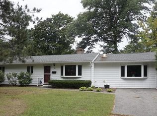 39 Fairbrook Rd, Framingham, MA 01701