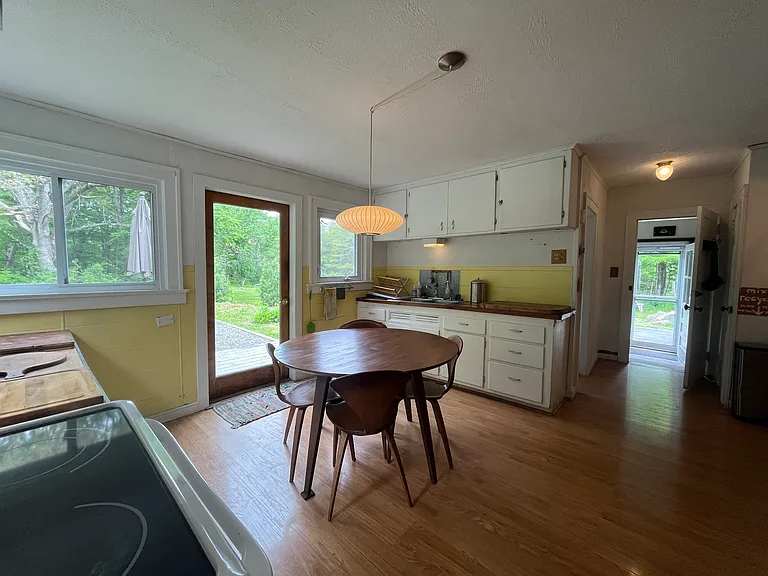 150 Morgan Hill Rd — Photo 8