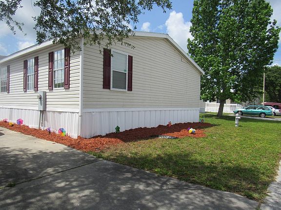 2nd image of 3852 Covington Dr