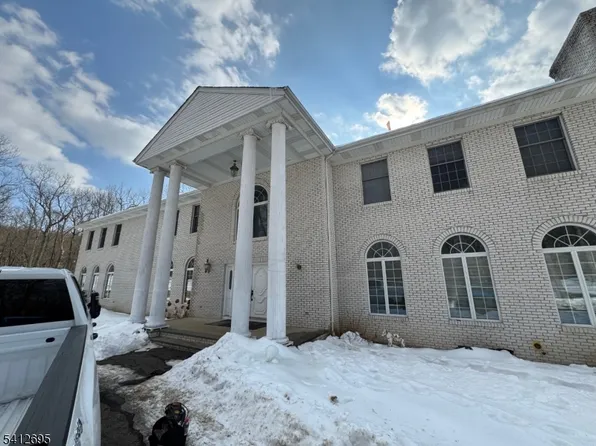 28 Miller Dr, Boonton Twp., NJ 07005