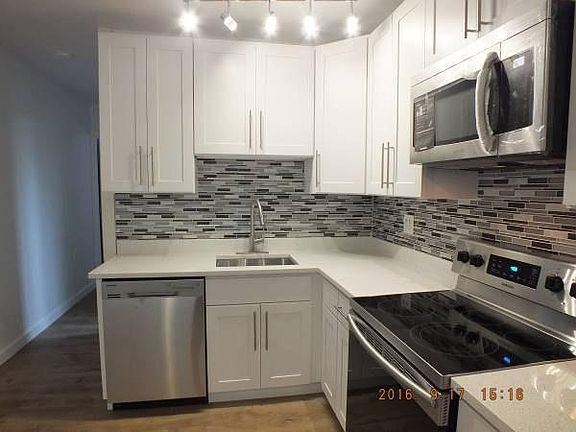 5th image of 13351 Ashworth Ave N