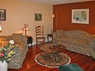 69 Hidden Valley Rd, Rochester, NY 14624