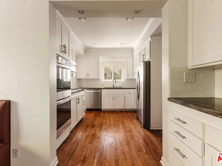 3008 Motor Ave — Photo 23