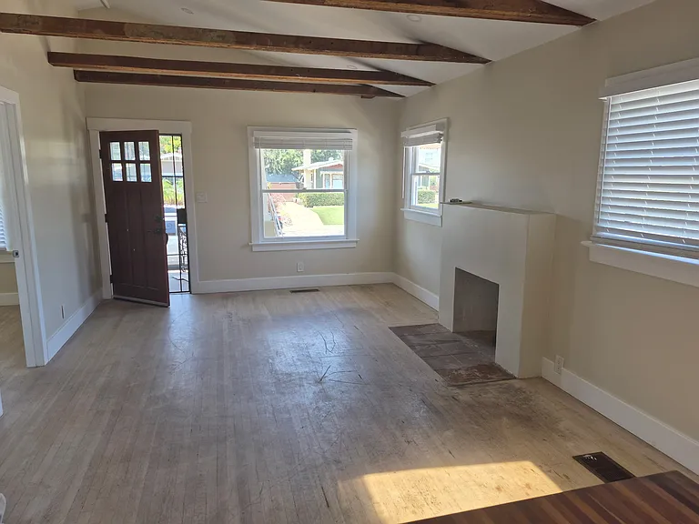 3537 Louisiana St — Photo 9