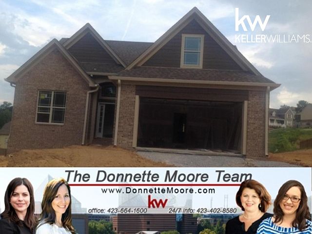 2nd image of 8103 Burgundy Cir